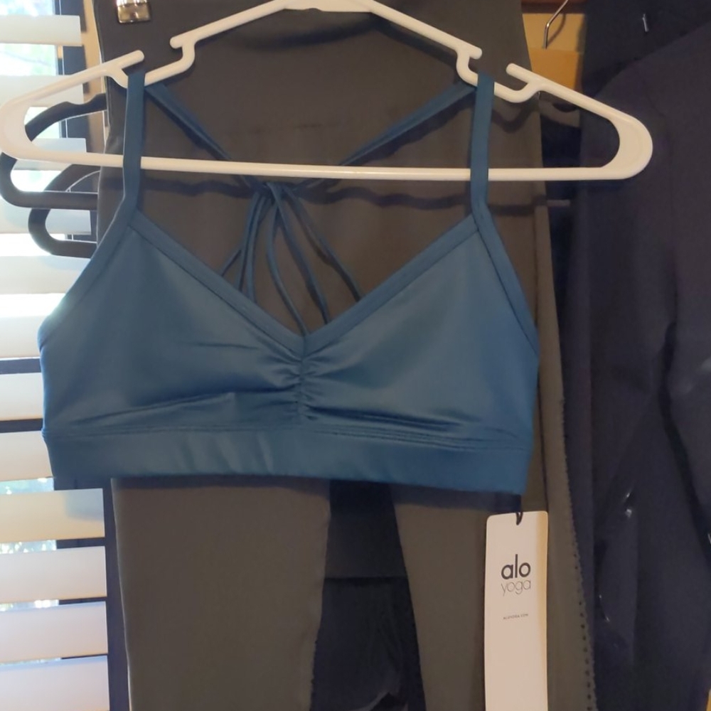 Alo yoga sunny strappy bra nwt legion blue small